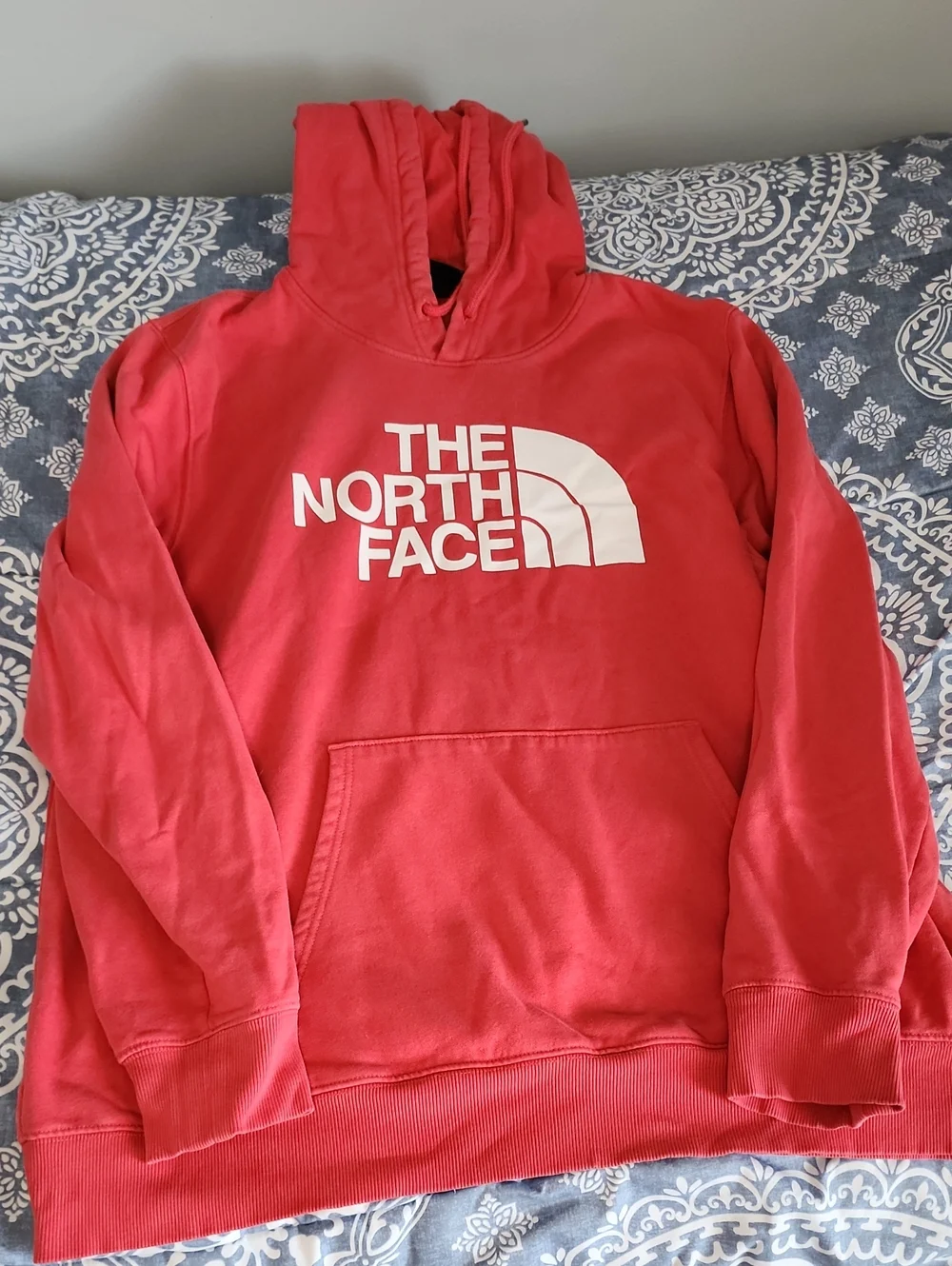 The North Face Men’s Red Crewneck Logo Hoodie XXL